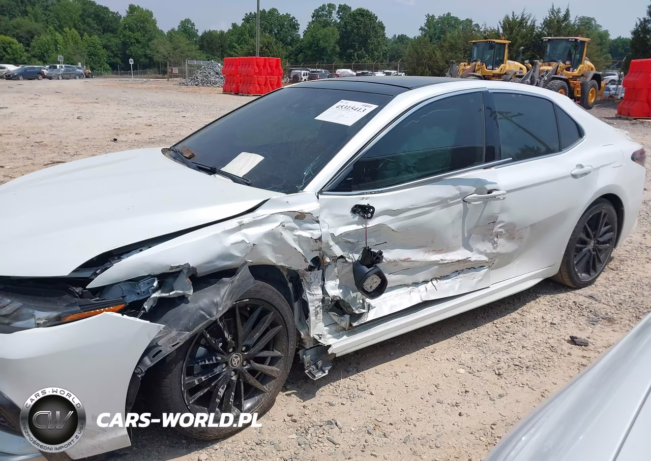 2021 Toyota Camry Xse VIN:4T1K61AK2MU525973 - 6