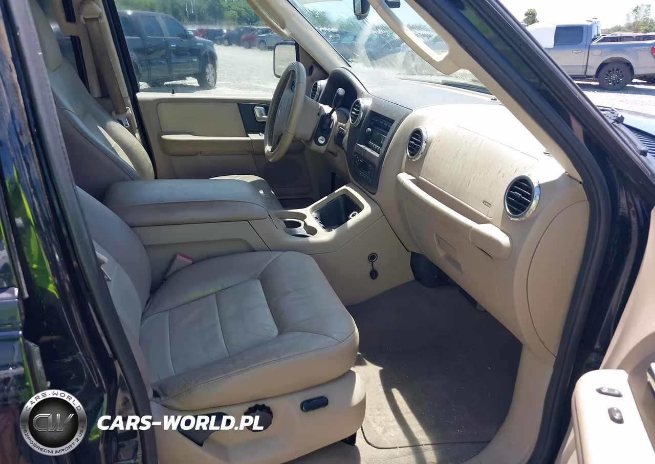 2004 Ford Expedition Eddie Bauer VIN:1FMFU17L84LA30786 - 5