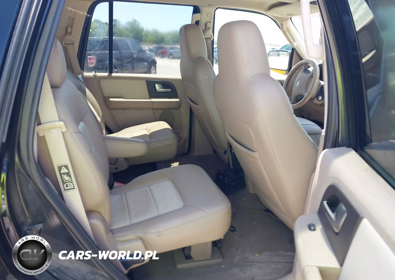 2004 Ford Expedition Eddie Bauer VIN:1FMFU17L84LA30786 - 8