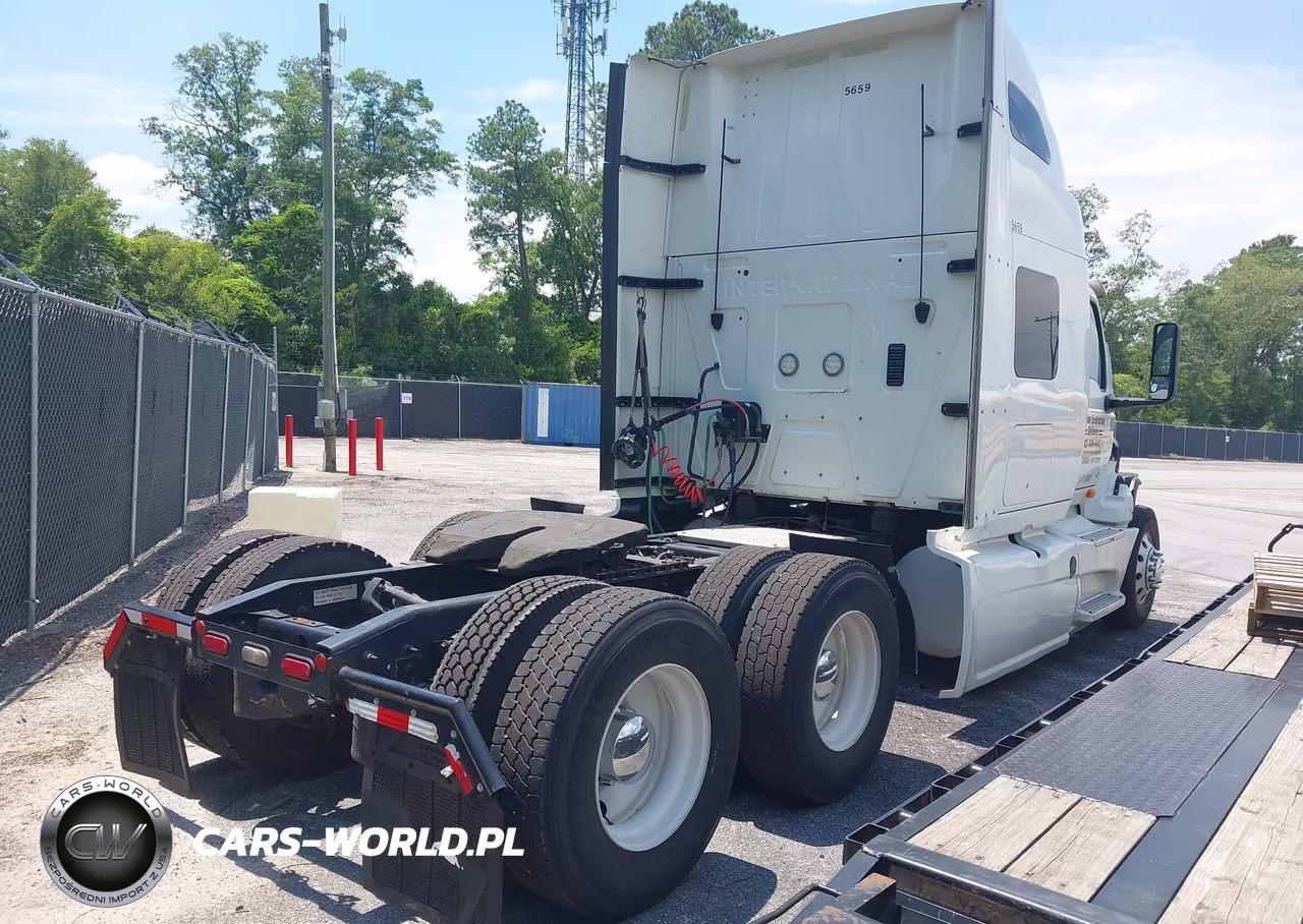 2020 International Lt VIN:3HSDZAPRXLN800082 - 4