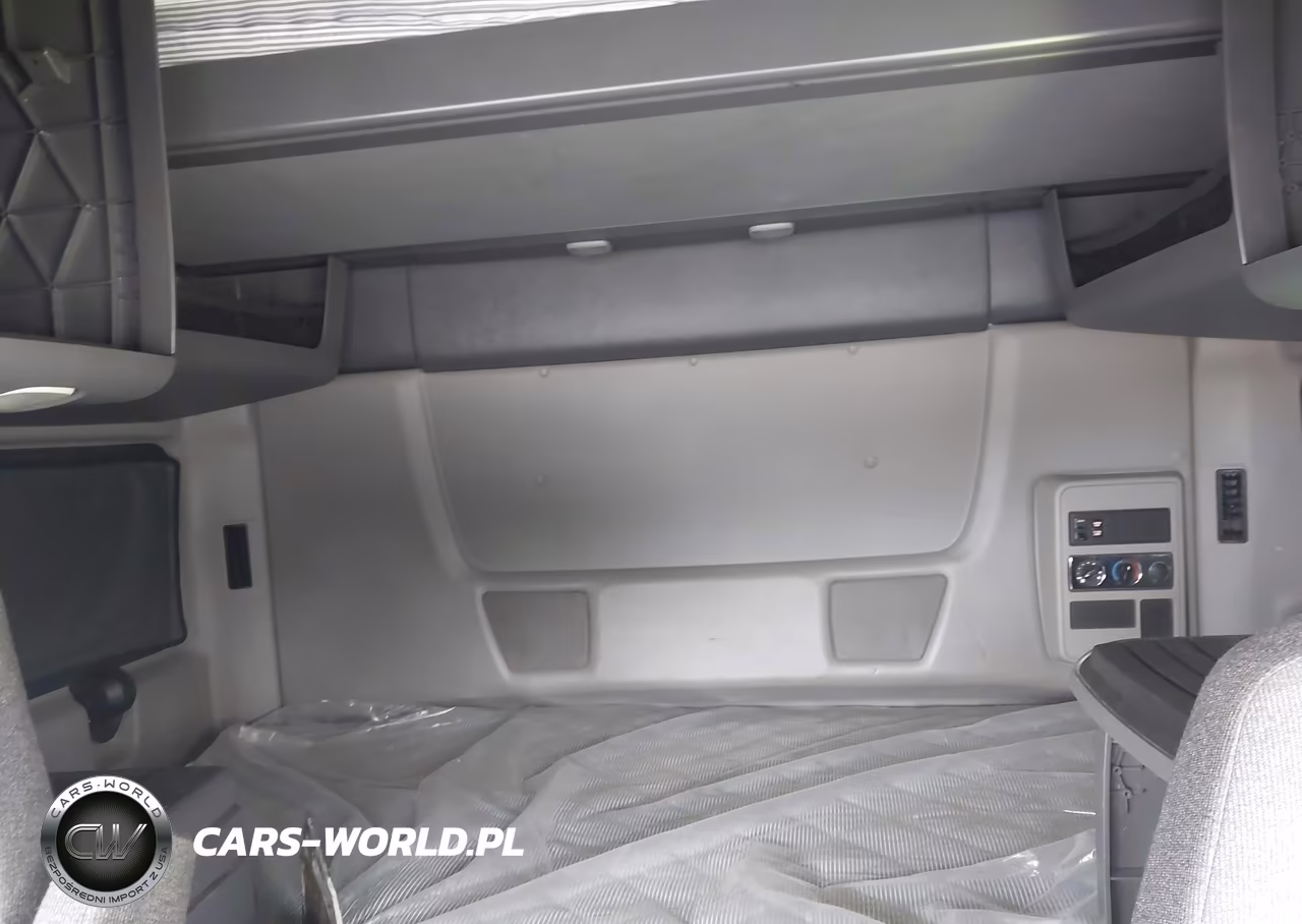 2020 International Lt VIN:3HSDZAPRXLN800082 - 6