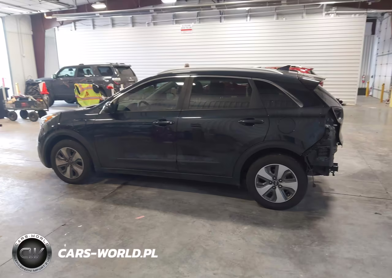 2018 Kia Niro Plug-In Hybrid Lx VIN:KNDCM3LD6J5157490 - 15