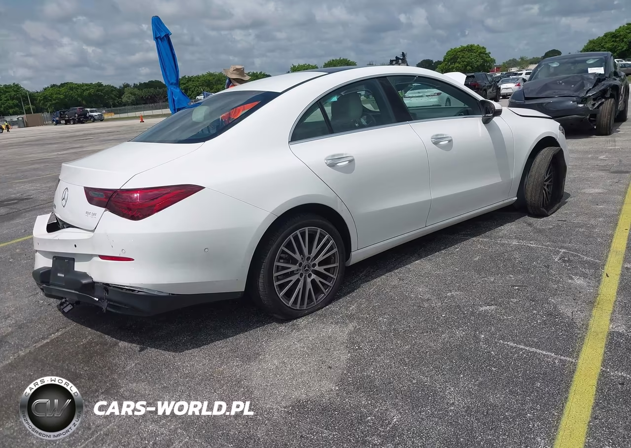 2025 Mercedes-Benz Cla 250 Coupe VIN:W1K5J4GB6SN532849 - 4