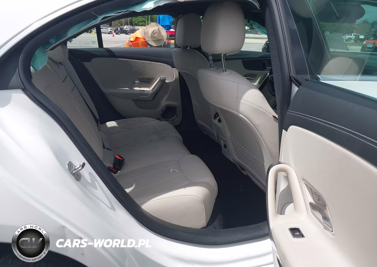 2025 Mercedes-Benz Cla 250 Coupe VIN:W1K5J4GB6SN532849 - 8