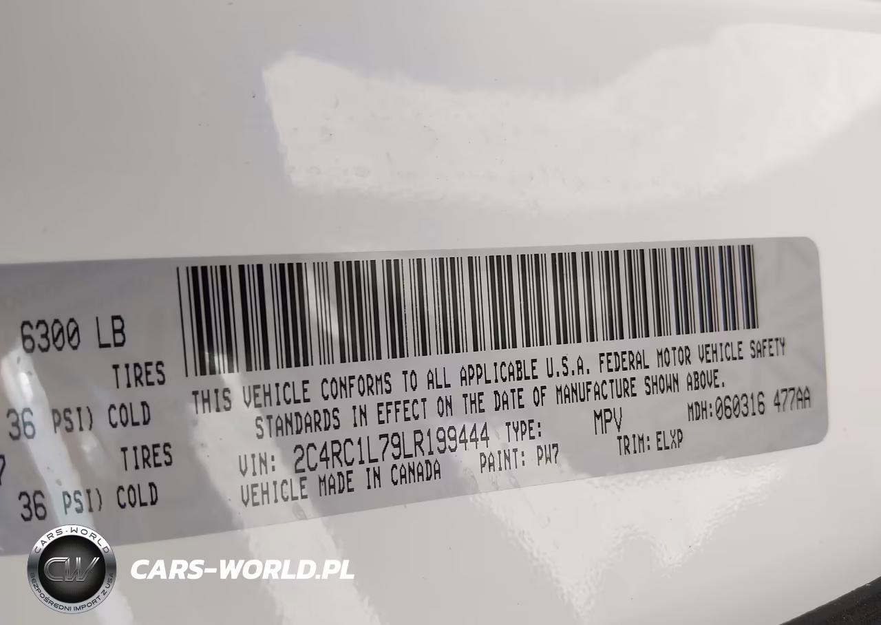 2020 Chrysler Pacifica Hybrid Touring L VIN:2C4RC1L79LR199444 - 9
