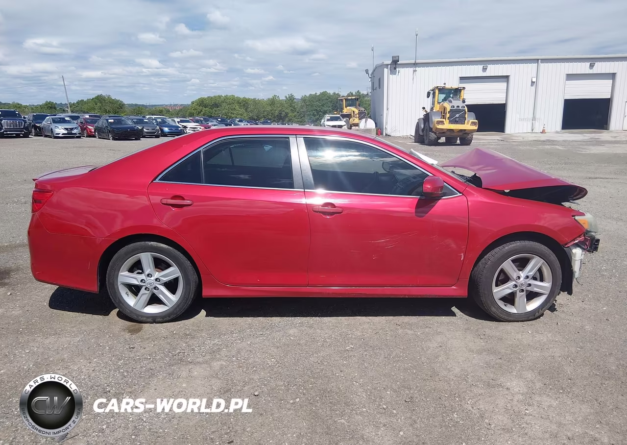 2014 Toyota Camry Se VIN:4T1BF1FK4EU789271 - 14