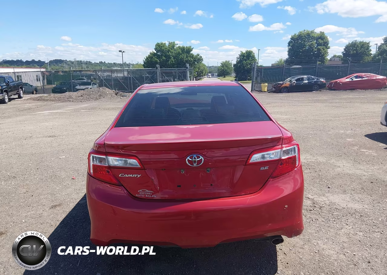 2014 Toyota Camry Se VIN:4T1BF1FK4EU789271 - 17