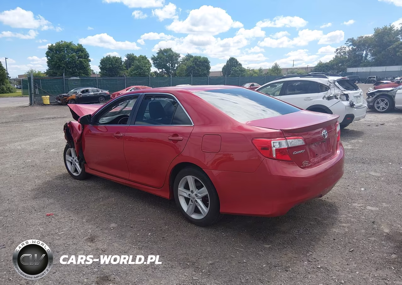 2014 Toyota Camry Se VIN:4T1BF1FK4EU789271 - 3