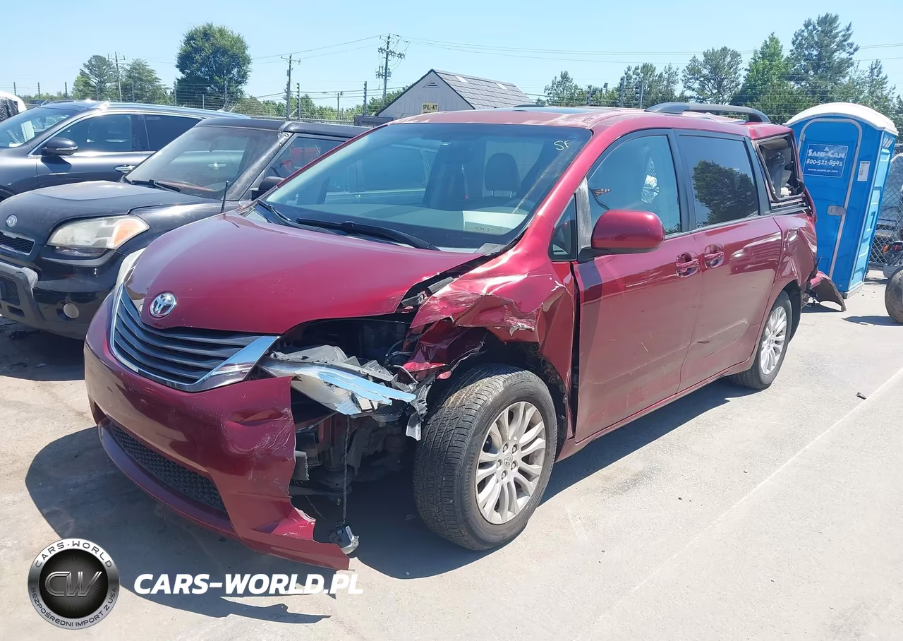 2012 Toyota Sienna Xle V6 8 Passenger VIN:5TDYK3DC9CS225943 - 2