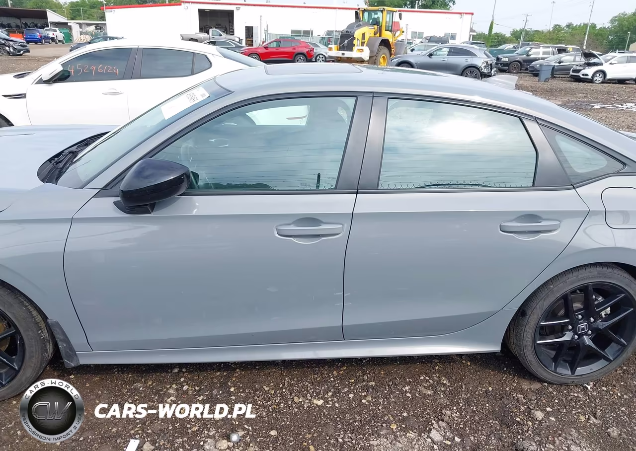 2025 Honda Civic Hybrid Sport-Sport Touring VIN:2HGFE4F81SH335557 - 15