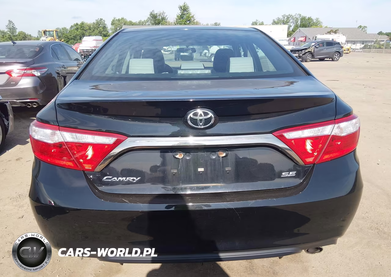 2016 Toyota Camry Se VIN:4T1BF1FK1GU141244 - 16