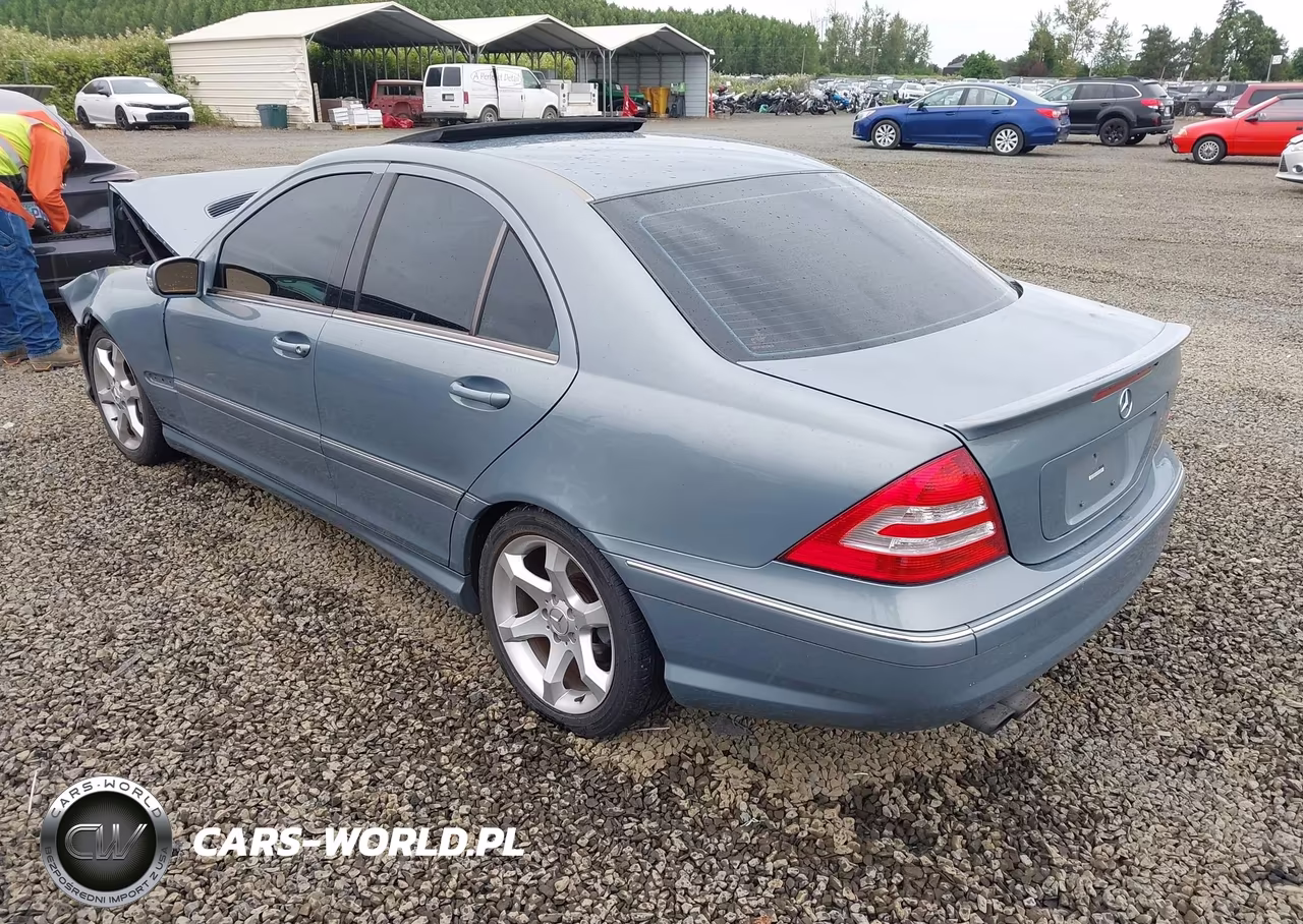 2007 Mercedes-Benz C 230 Sport VIN:WDBRF52J57A925238 - 3