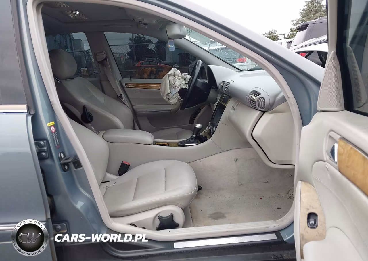 2007 Mercedes-Benz C 230 Sport VIN:WDBRF52J57A925238 - 5