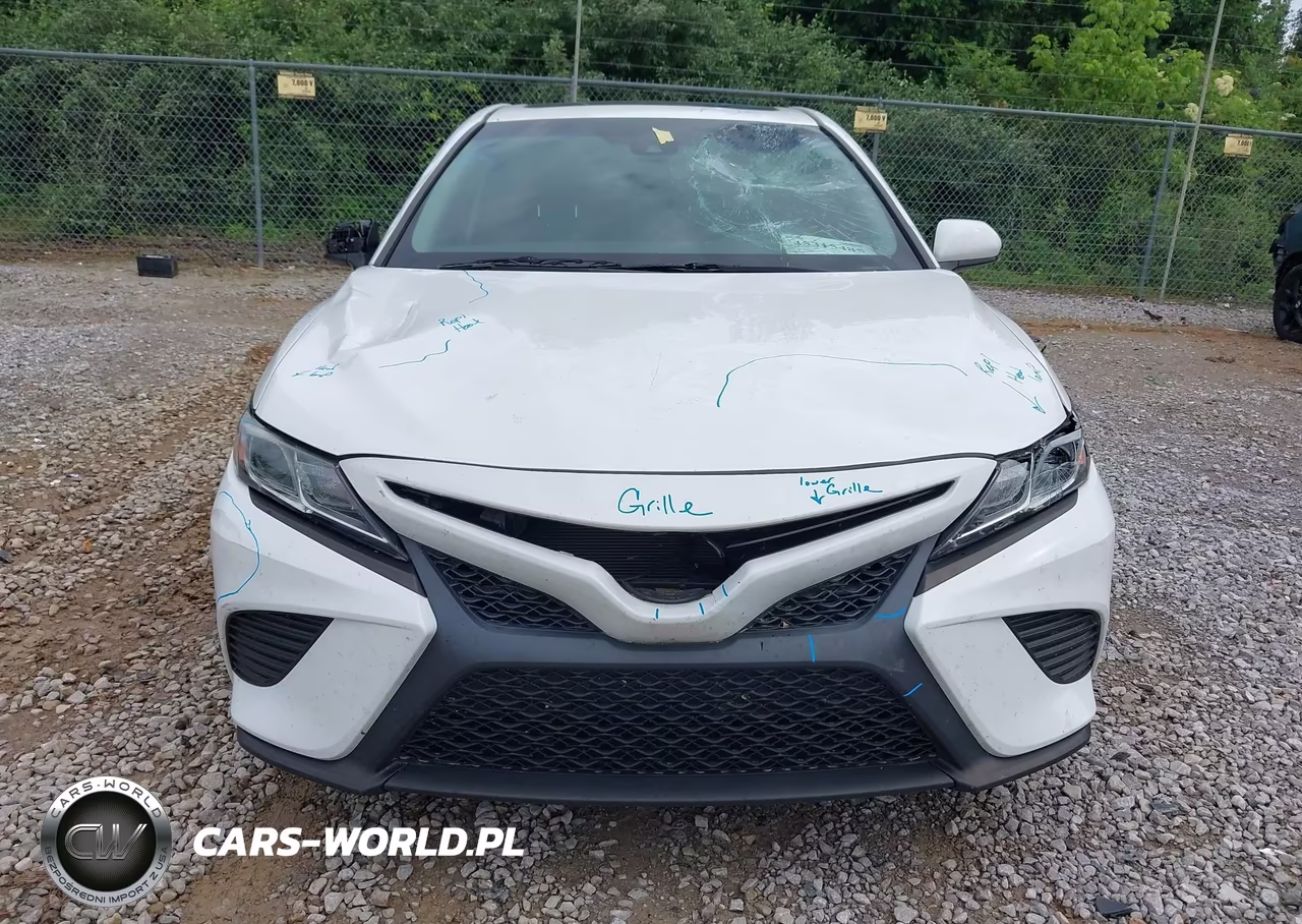 2018 Toyota Camry Se VIN:4T1B11HK5JU657349 - 12