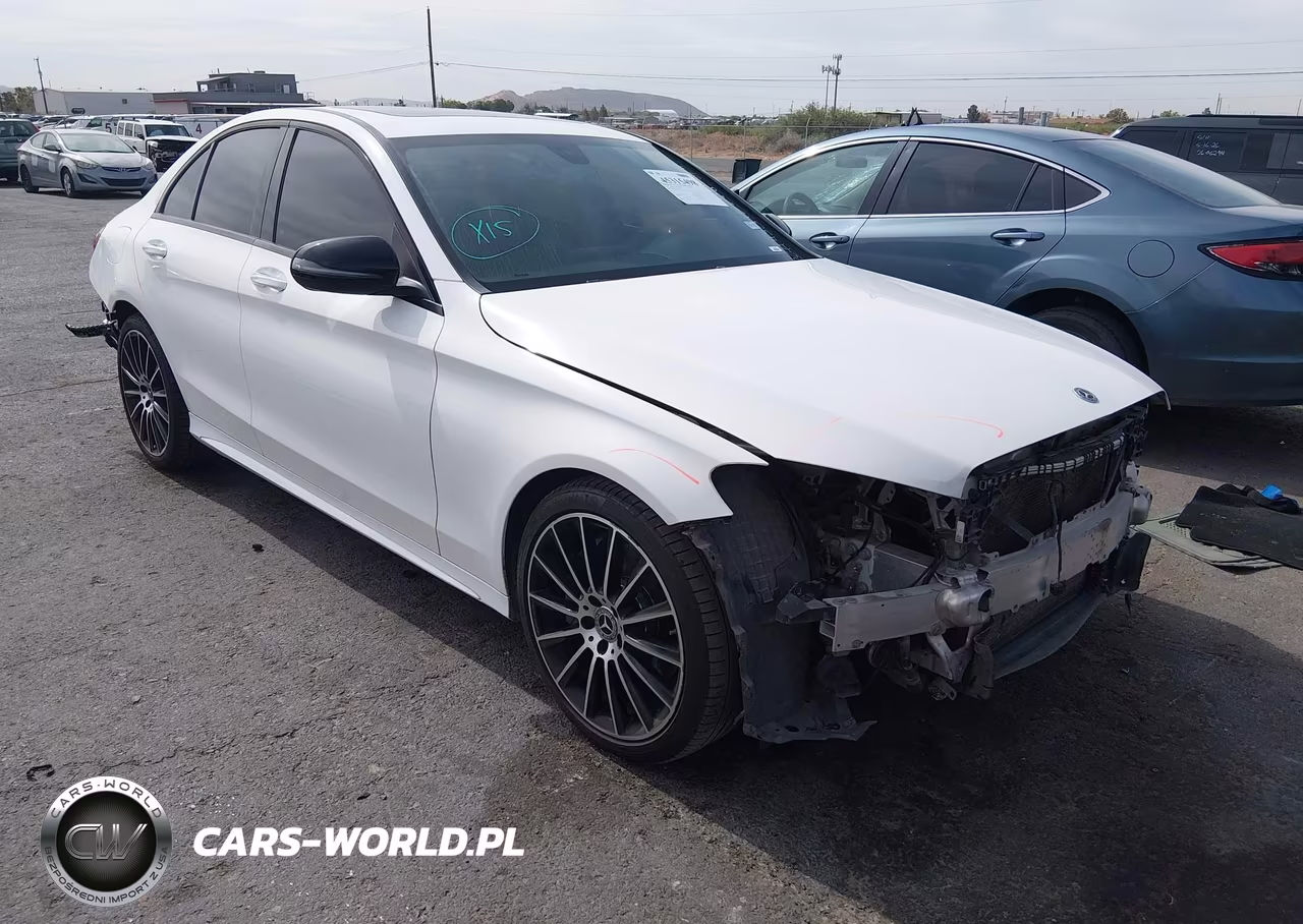 2019 Mercedes-Benz C 300