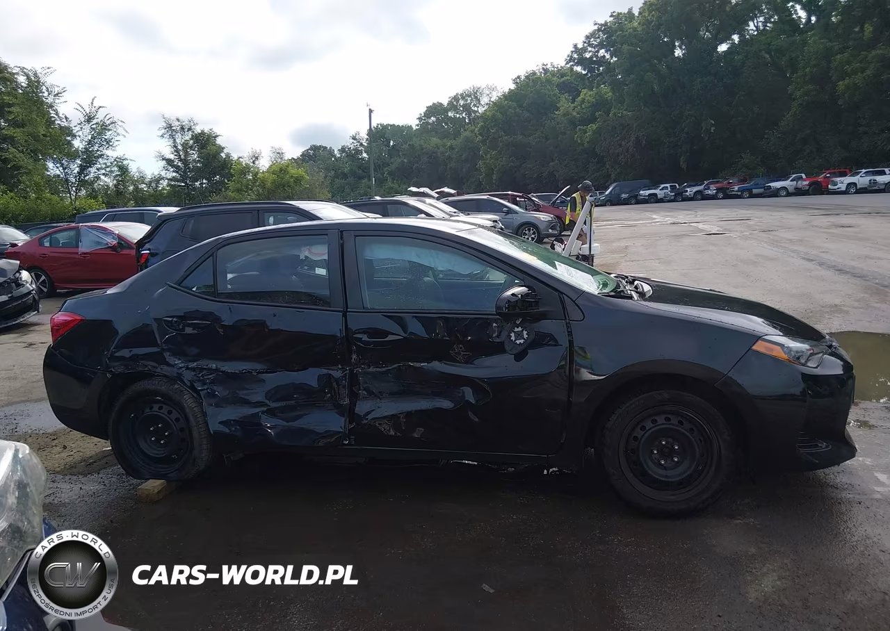 2018 Toyota Corolla Le VIN:2T1BURHE2JC034868 - 14