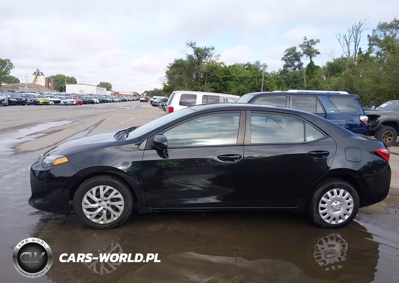 2018 Toyota Corolla Le VIN:2T1BURHE2JC034868 - 15