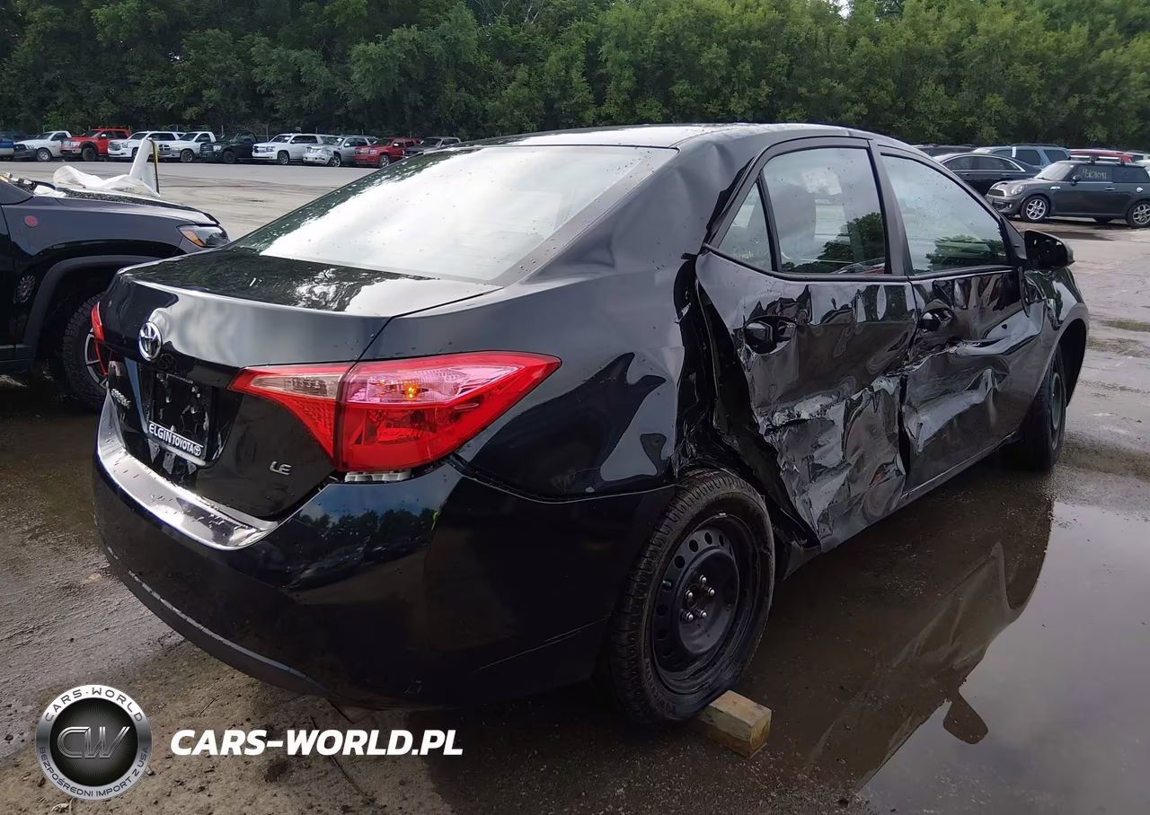2018 Toyota Corolla Le VIN:2T1BURHE2JC034868 - 4