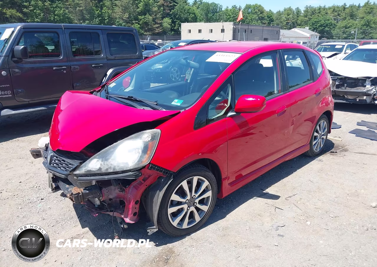 2013 Honda Fit Sport VIN:JHMGE8H54DC060705 - 2
