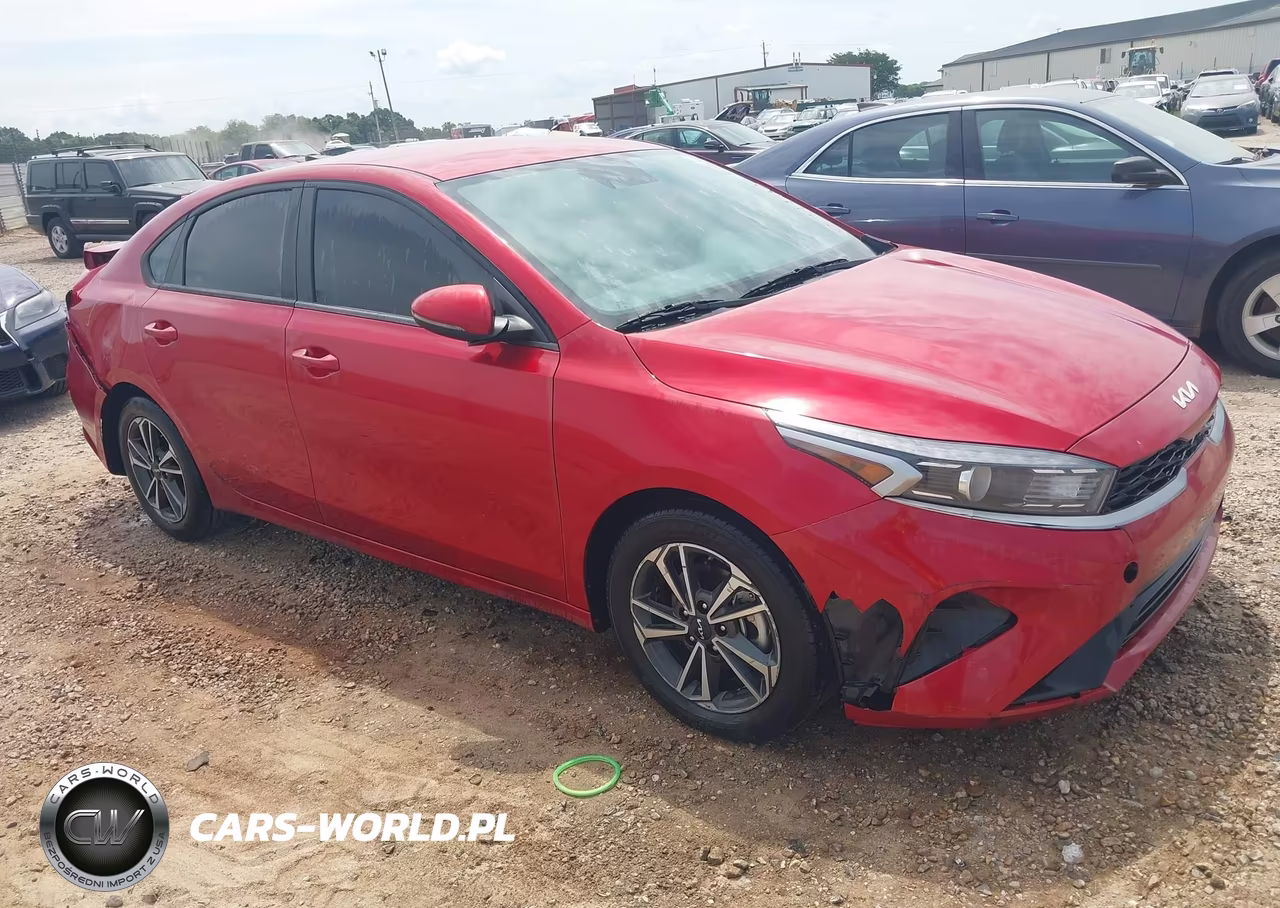 2023 Kia Forte Lxs – zdjęcie 1 z 16