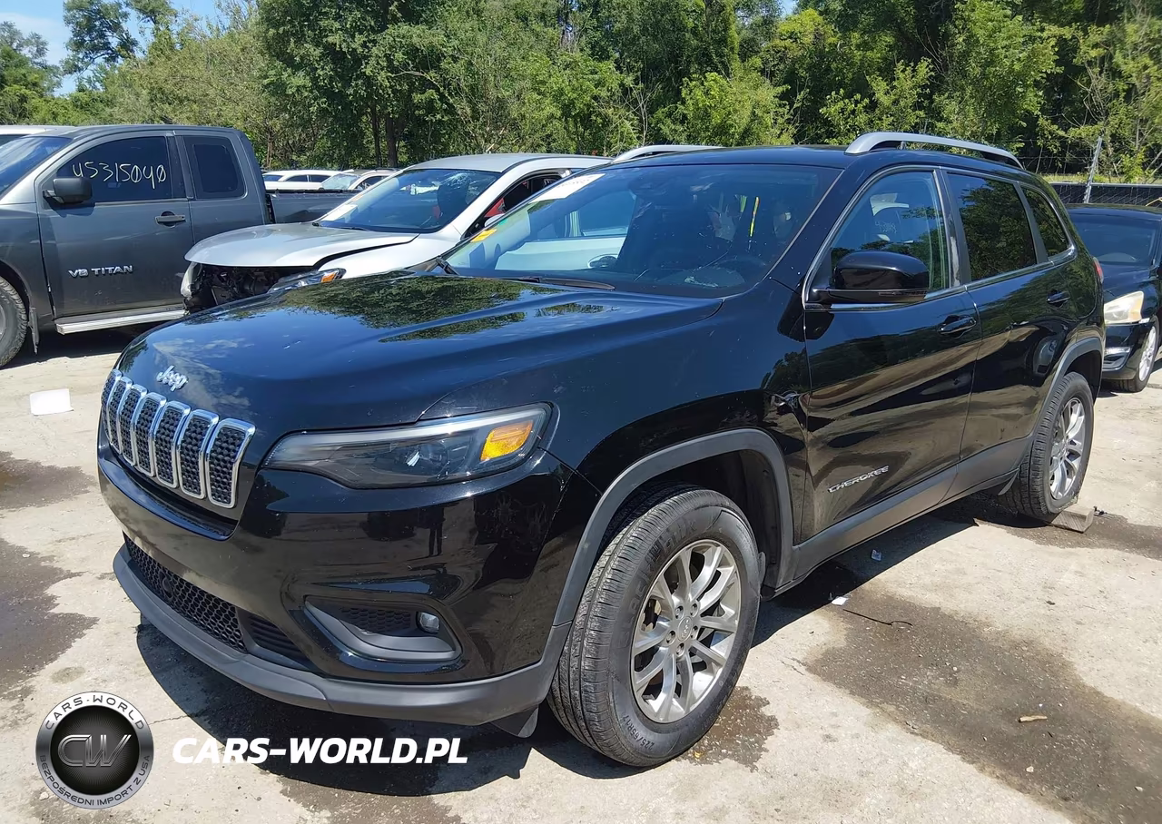 2021 Jeep Cherokee Latitude Plus 4X4 VIN:1C4PJMLB6MD172600 - 2