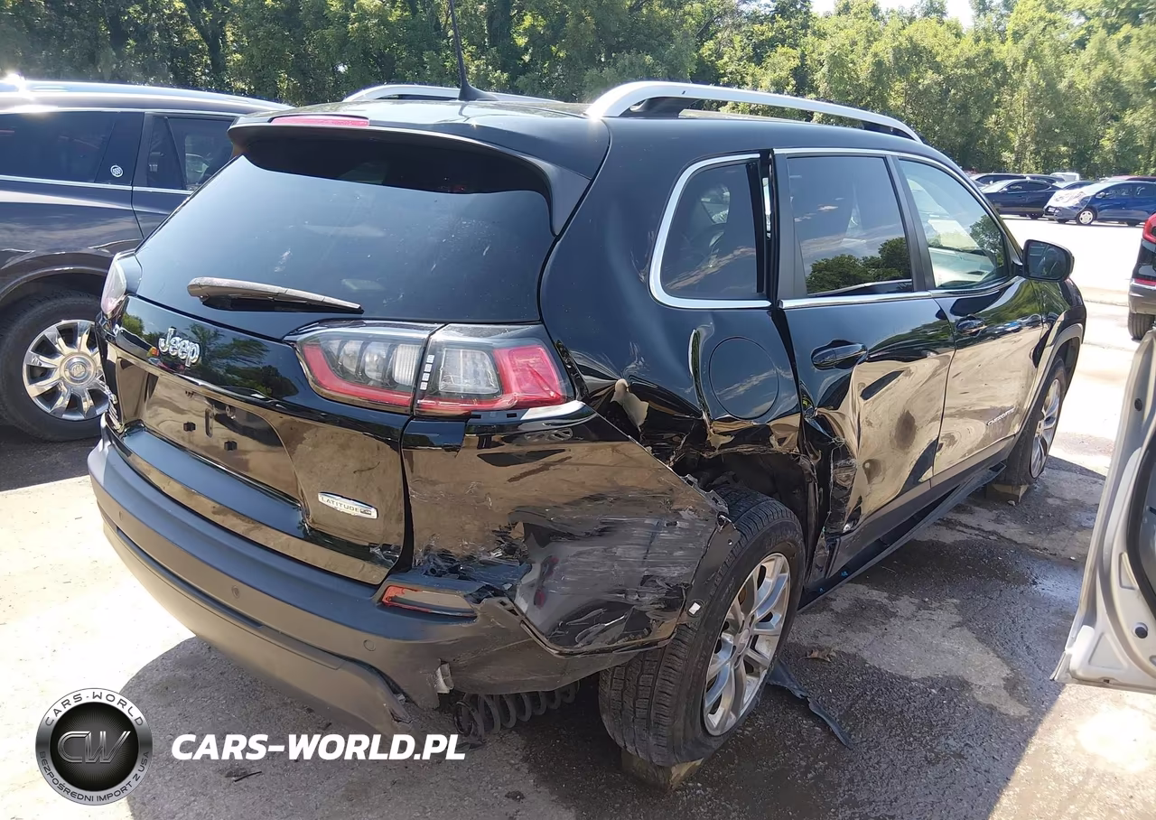 2021 Jeep Cherokee Latitude Plus 4X4 VIN:1C4PJMLB6MD172600 - 4