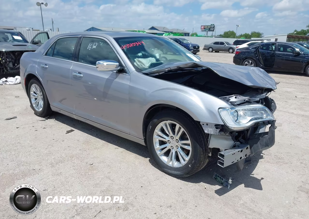 2016 Chrysler 300C – zdjęcie 1 z 16