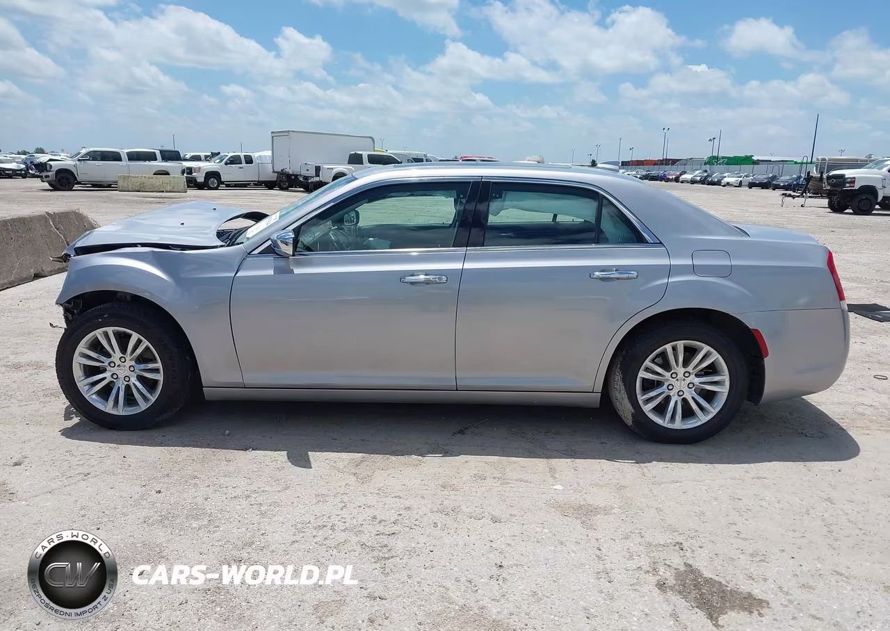 2016 Chrysler 300C VIN:2C3CCAEG8GH342970 - 14