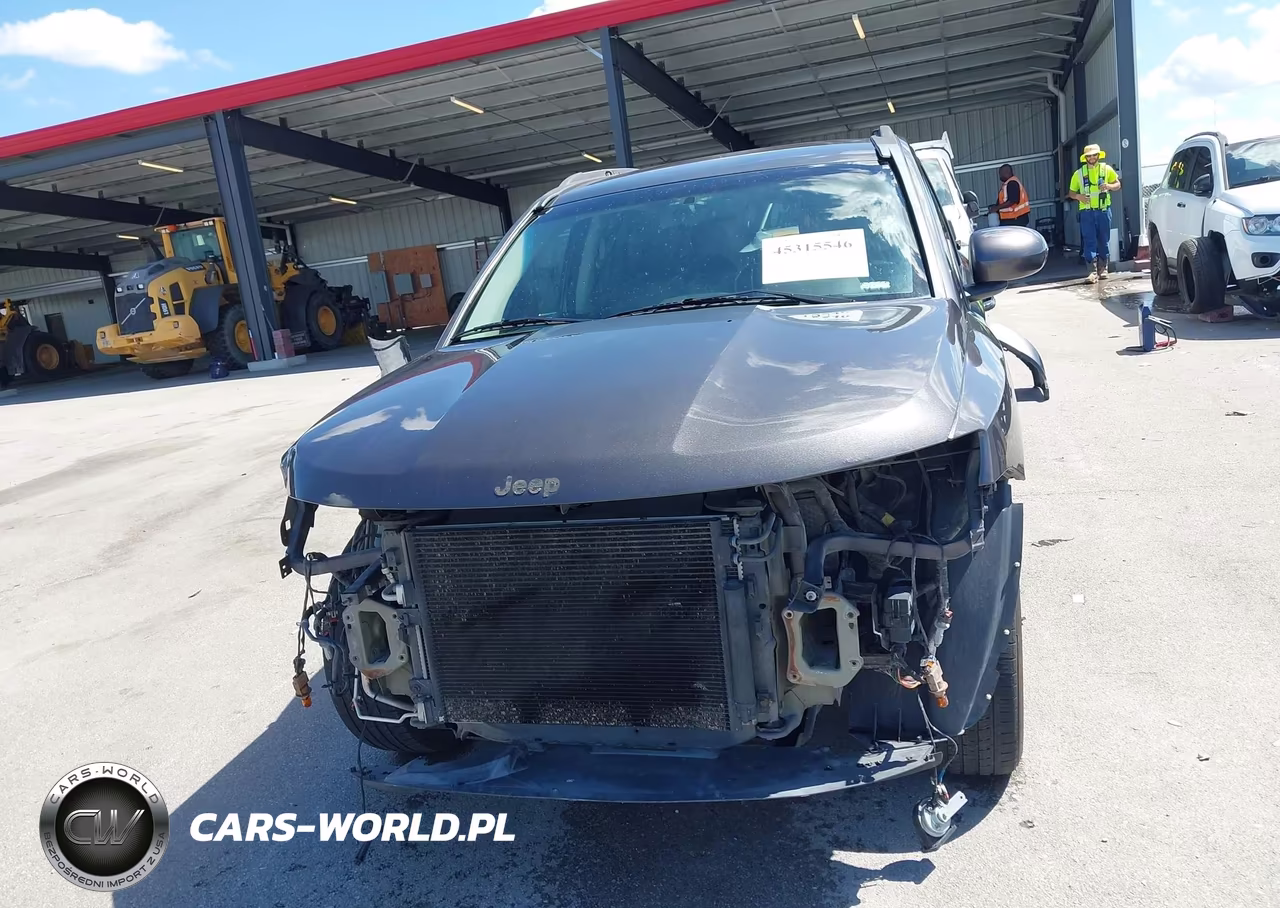 2016 Jeep Compass Latitude VIN:1C4NJDEB5GD671638 - 12