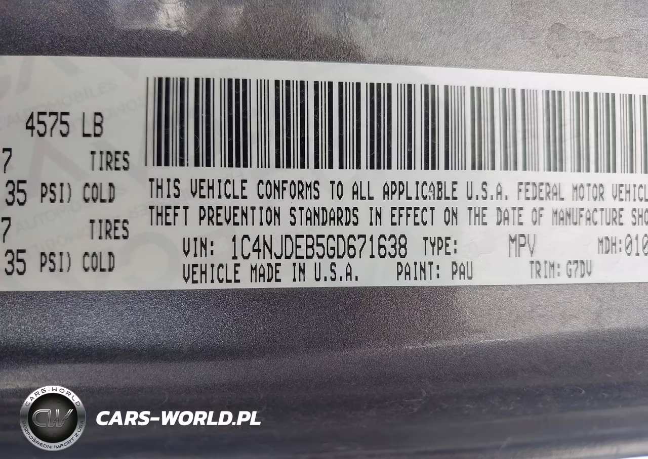 2016 Jeep Compass Latitude VIN:1C4NJDEB5GD671638 - 9