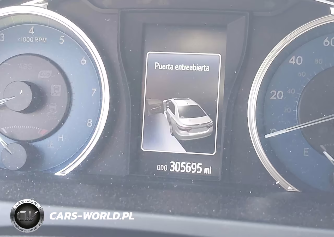 2016 Toyota Camry Le VIN:4T1BF1FK6GU224572 - 15