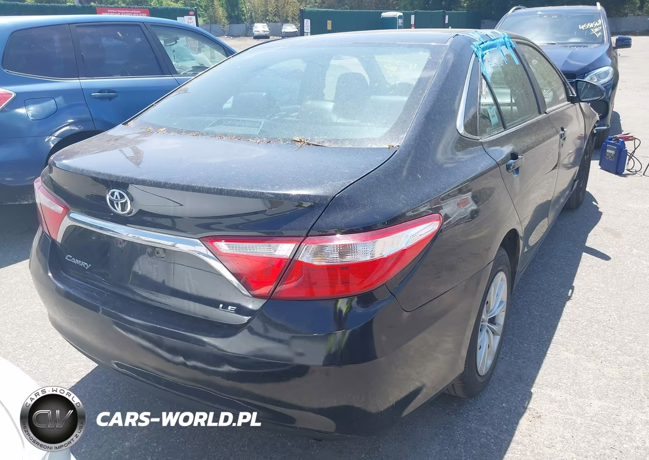 2016 Toyota Camry Le VIN:4T1BF1FK6GU224572 - 4
