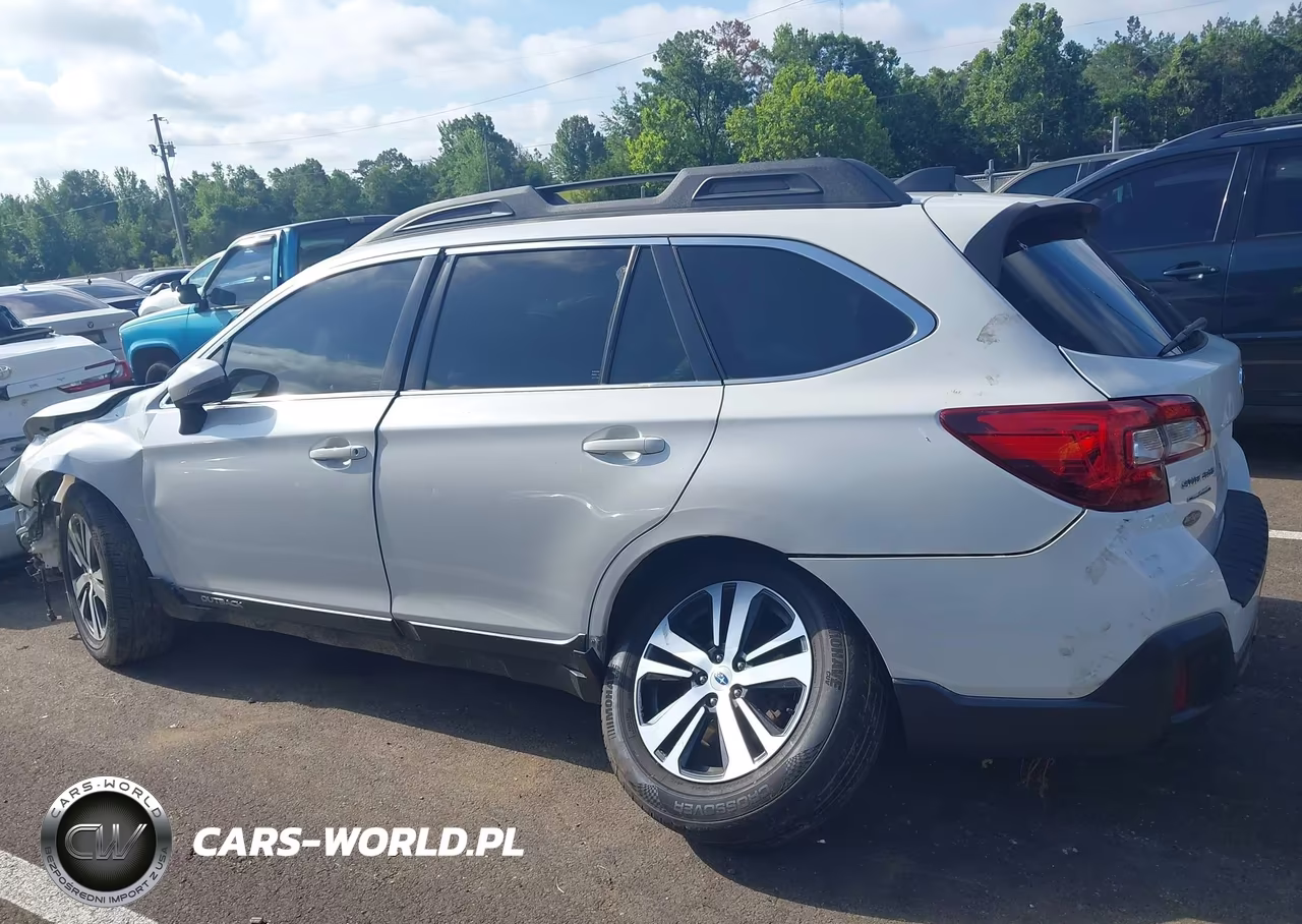 2019 Subaru Outback 3.6R Limited VIN:4S4BSENC4K3316324 - 14