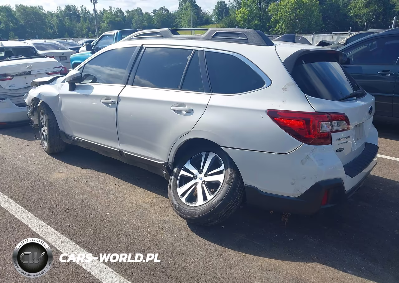 2019 Subaru Outback 3.6R Limited VIN:4S4BSENC4K3316324 - 3