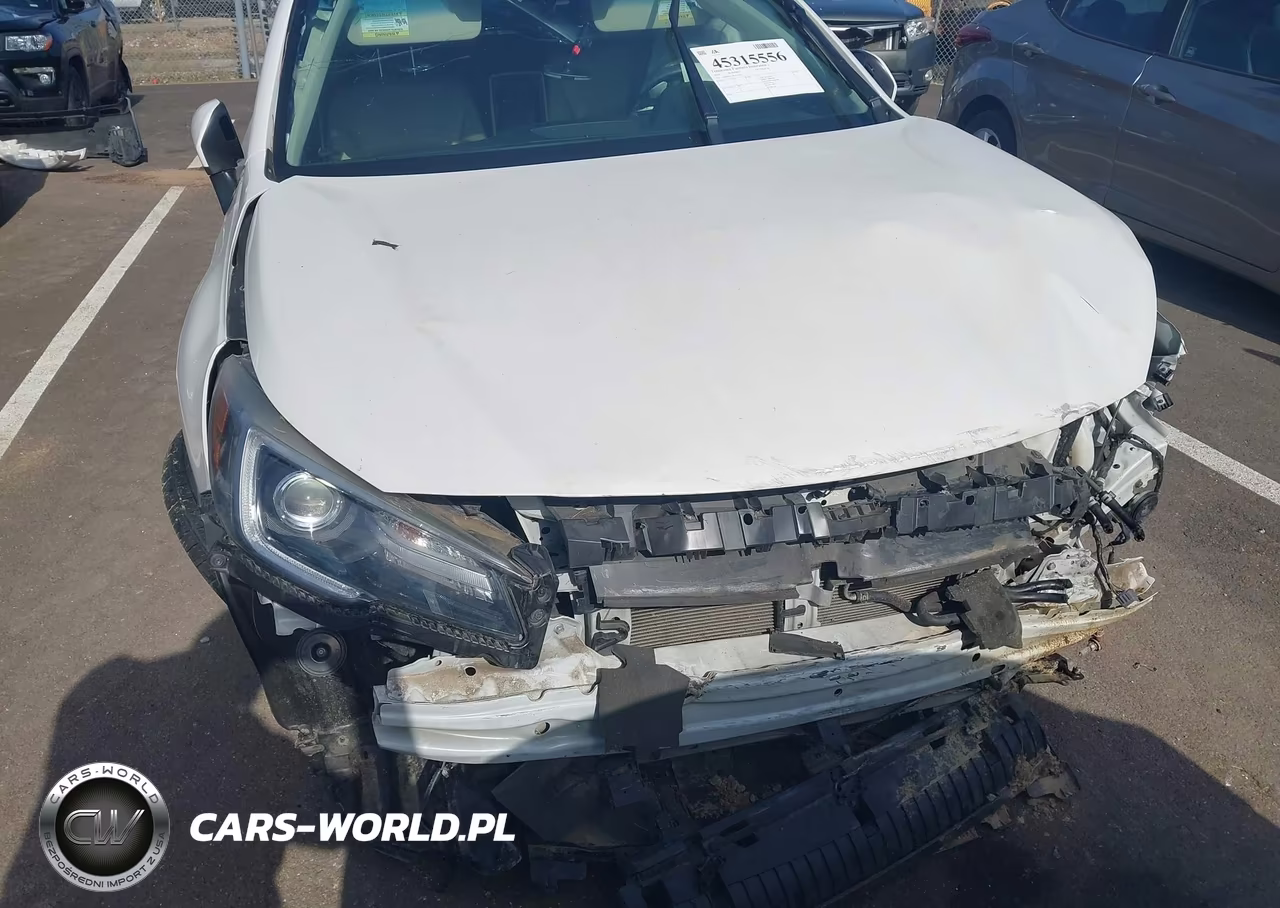 2019 Subaru Outback 3.6R Limited VIN:4S4BSENC4K3316324 - 6
