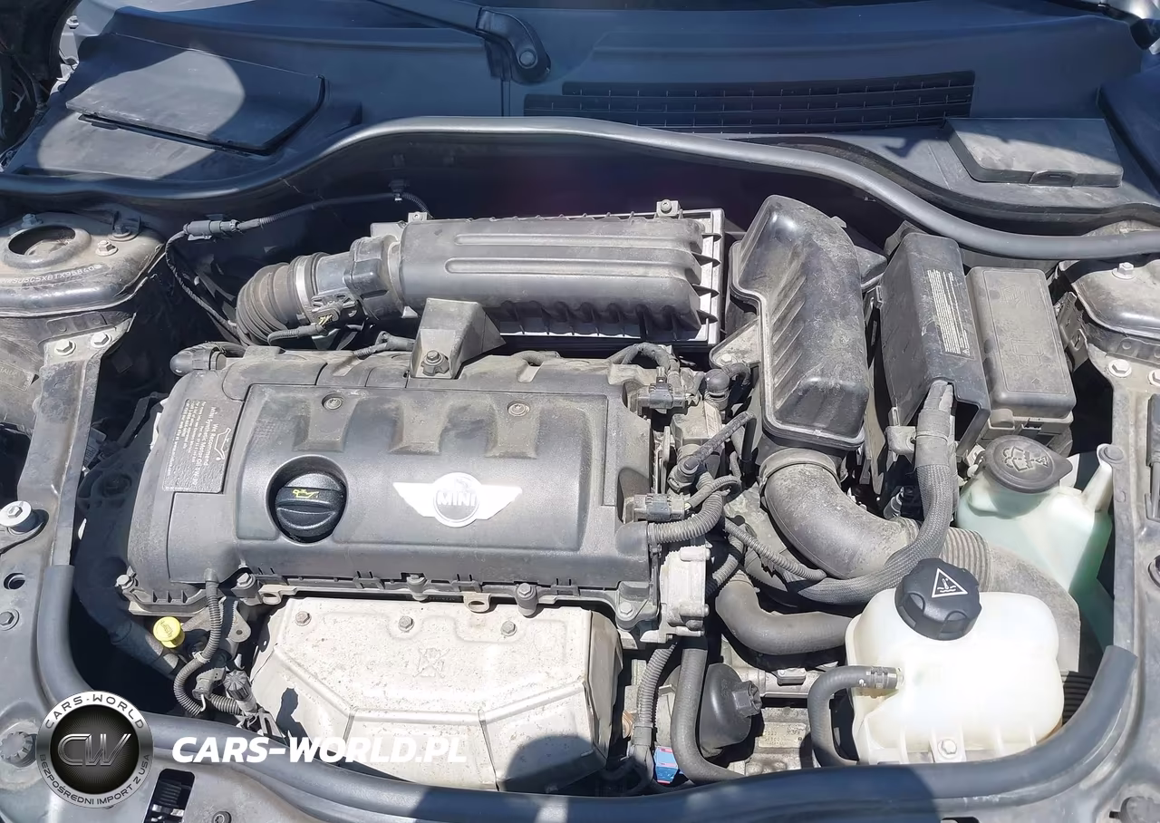 2011 Mini Cooper VIN:WMWSU3C5XBTX95840 - 10