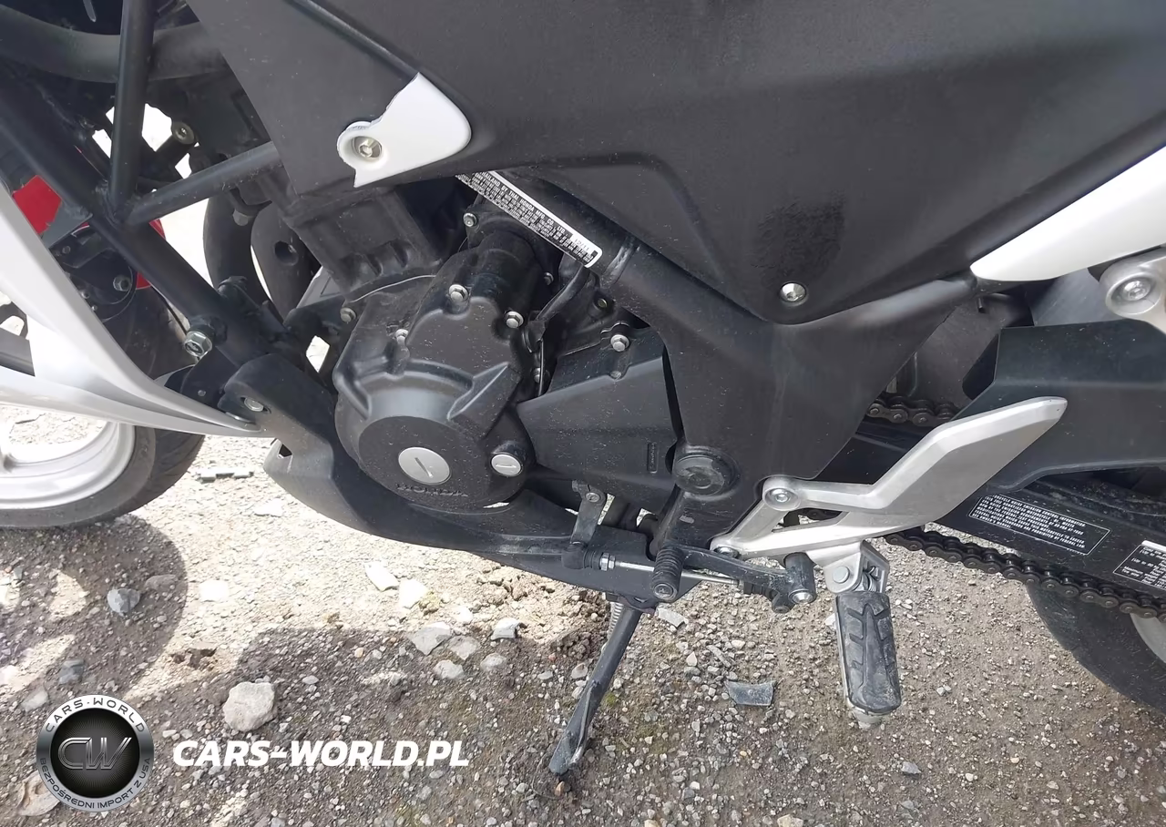 2012 Honda Cbr250 R VIN:MLHMC4102C5200493 - 9