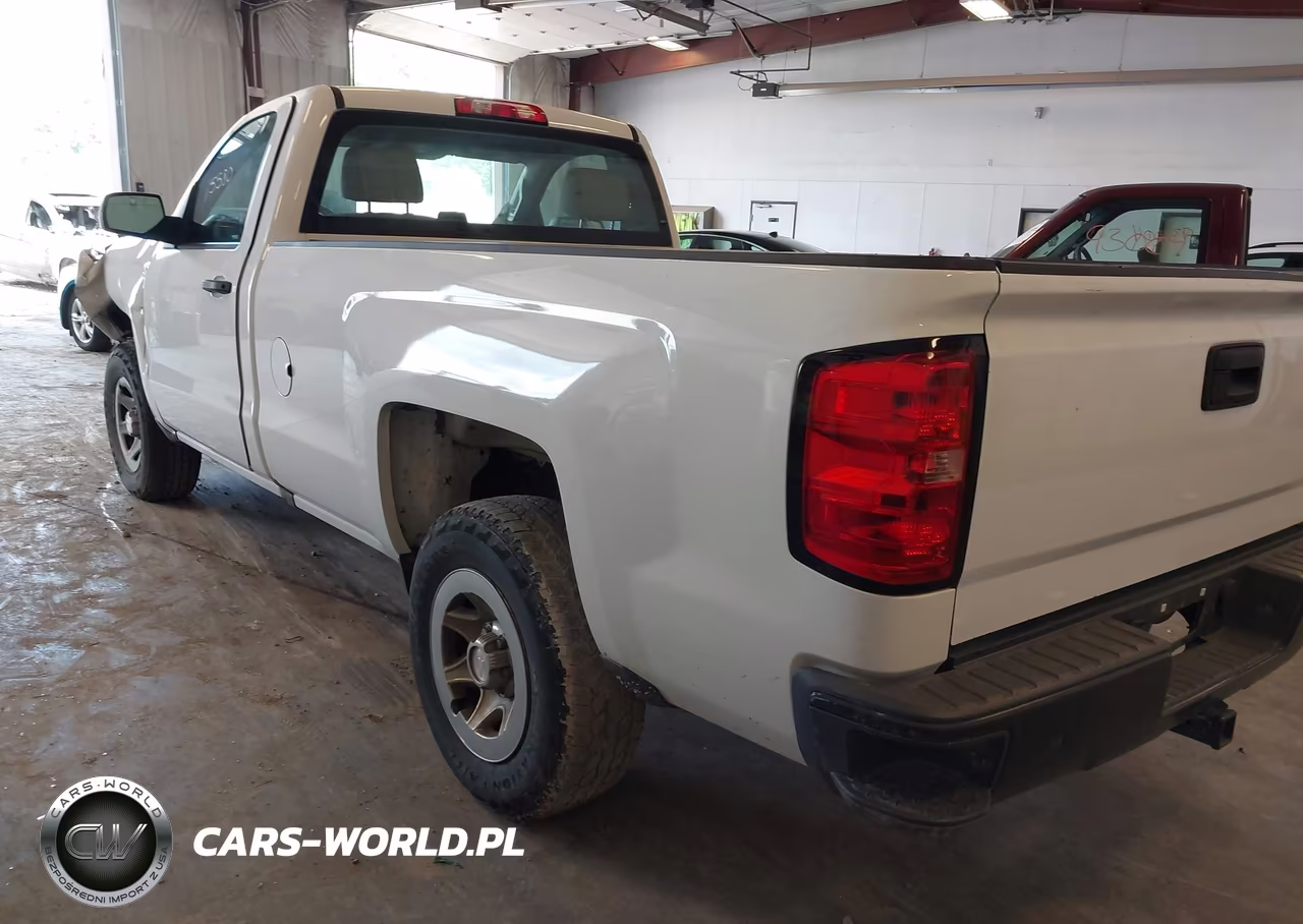 2018 Chevrolet Silverado C1500-C1500 Ls VIN:1GCNCNEHXJZ365887 - 3