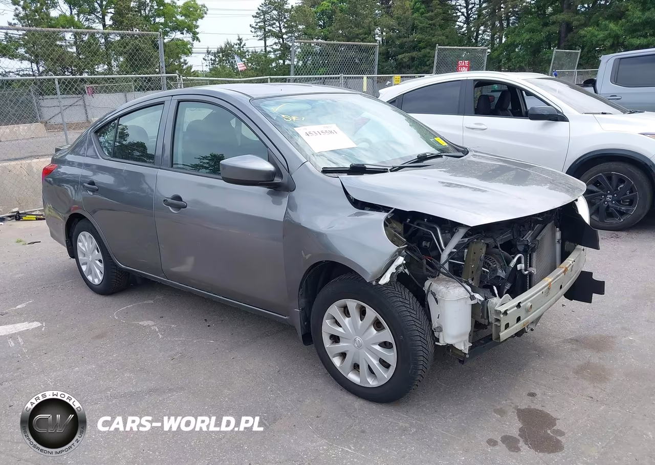 2019 Nissan Versa 1.6 S+ – zdjęcie 1 z 18