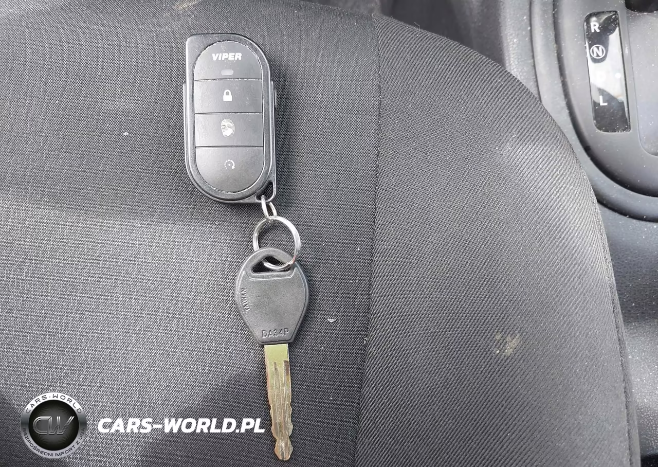 2019 Nissan Versa 1.6 S+ VIN:3N1CN7AP3KL827843 - 11