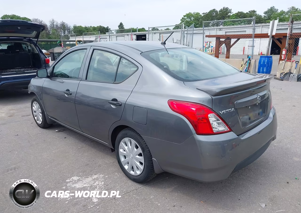 2019 Nissan Versa 1.6 S+ VIN:3N1CN7AP3KL827843 - 3
