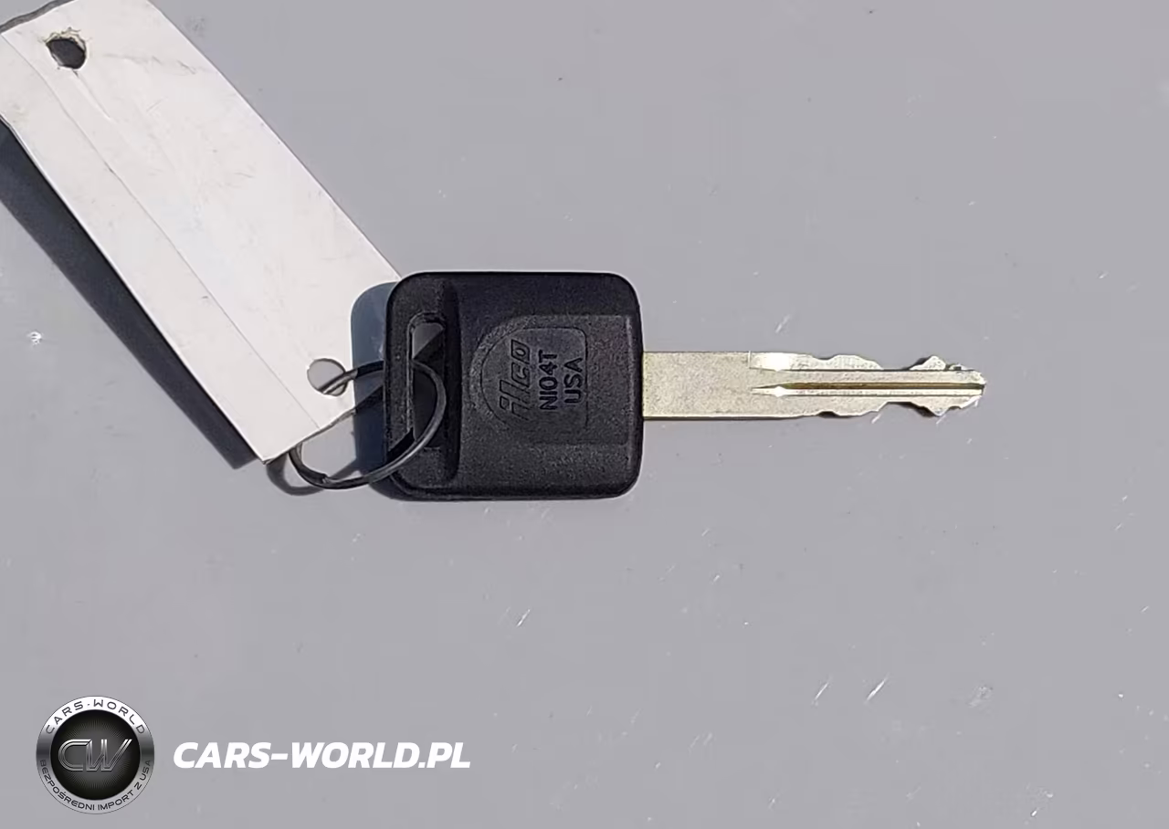 2015 Nissan Sentra S VIN:3N1AB7AP3FY330431 - 11