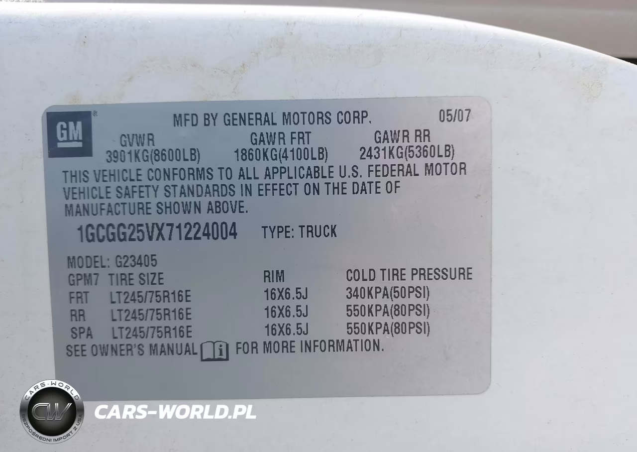 2007 Chevrolet Express Work Van VIN:1GCGG25VX71224004 - 9