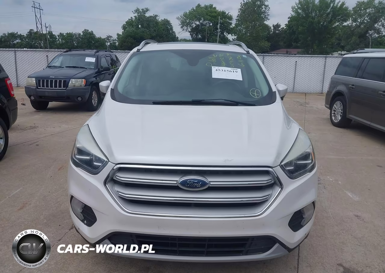 2018 Ford Escape Titanium VIN:1FMCU0J9XJUB70936 - 12