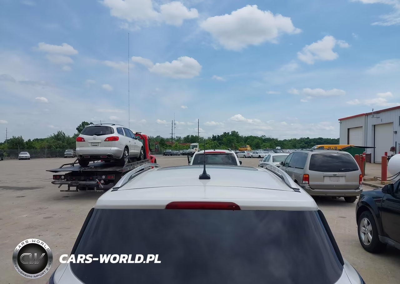 2018 Ford Escape Titanium VIN:1FMCU0J9XJUB70936 - 17