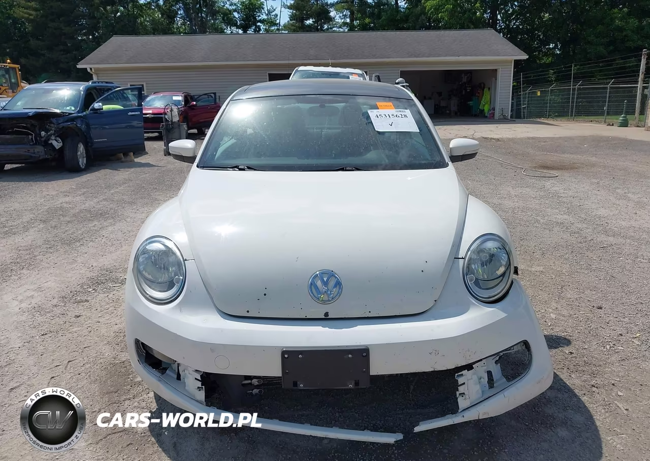 2012 Volkswagen Beetle 2.5L VIN:3VWJP7AT8CM631319 - 13