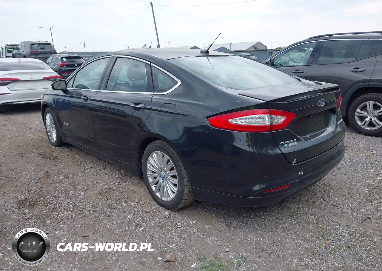 2013 Ford Fusion Energi Titanium VIN:3FA6P0SU1DR171907 - 3