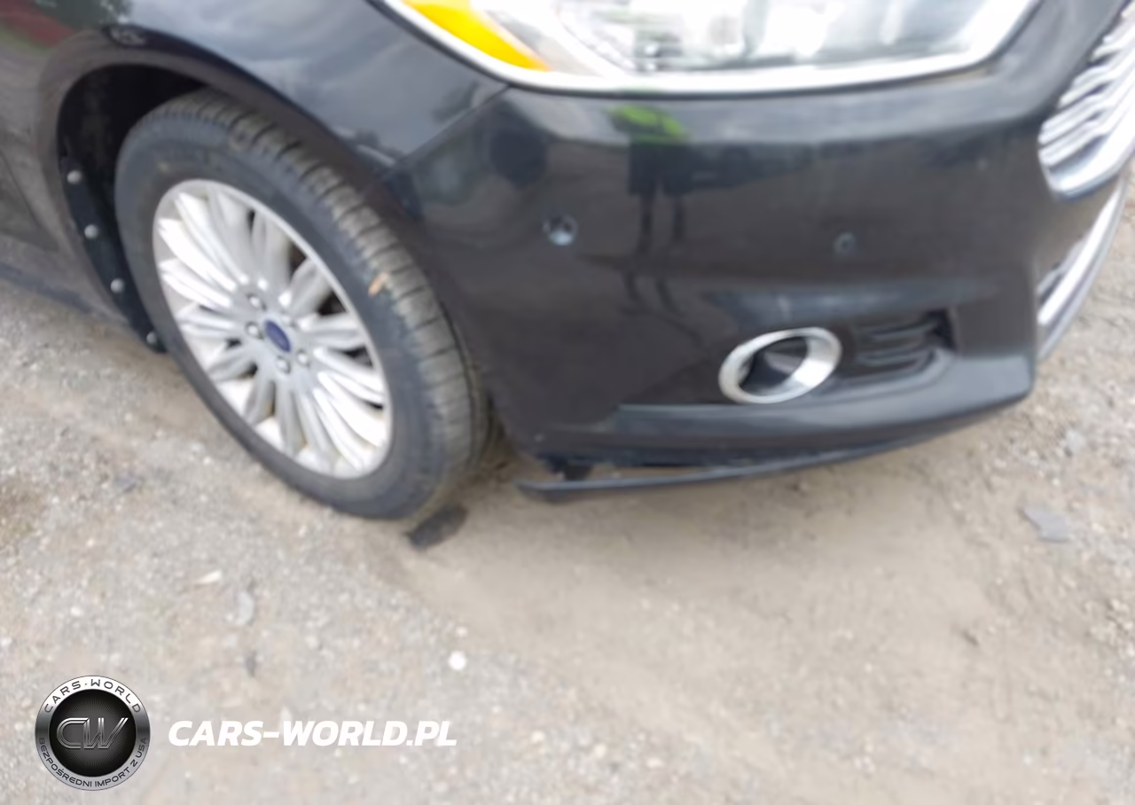 2013 Ford Fusion Energi Titanium VIN:3FA6P0SU1DR171907 - 6