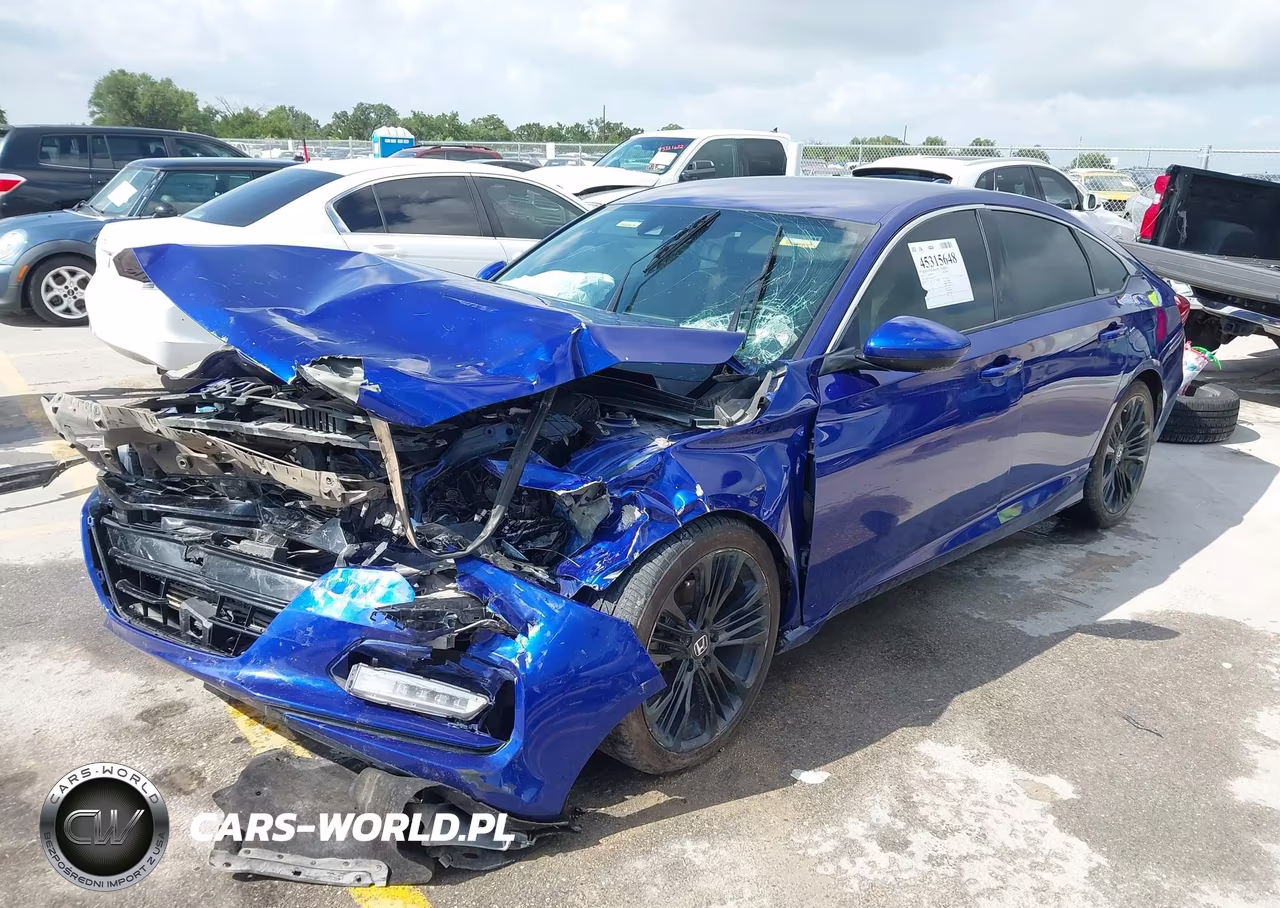 2018 Honda Accord Sport VIN:1HGCV1F32JA001962 - 2