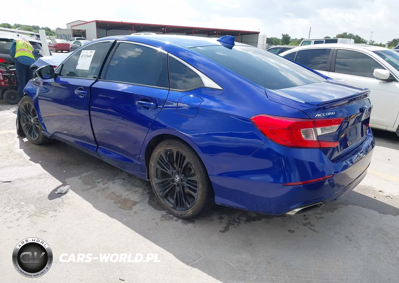 2018 Honda Accord Sport VIN:1HGCV1F32JA001962 - 3